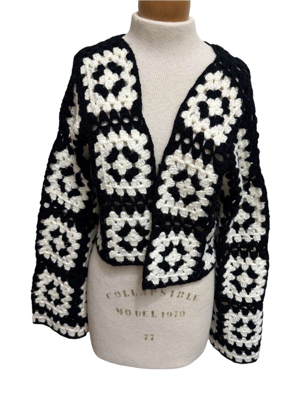 Crochet Granny Square Cardigan Women’s Small Oversized Boho Grandma